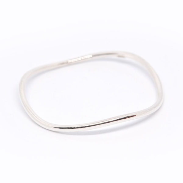 "Uluwatu Wave" Sterling Silver Stacking Bracelet (3mm)