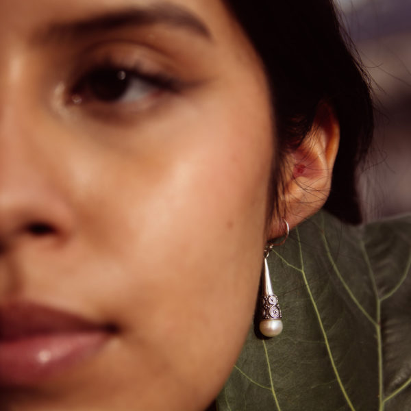 Jawan and filigree Lombok pearl earrings
