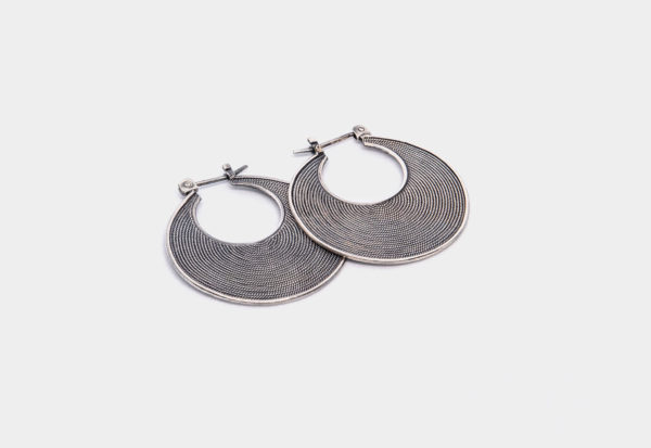 Whispering Winds Sterling Silver Disc Earrings with Corded Pattern